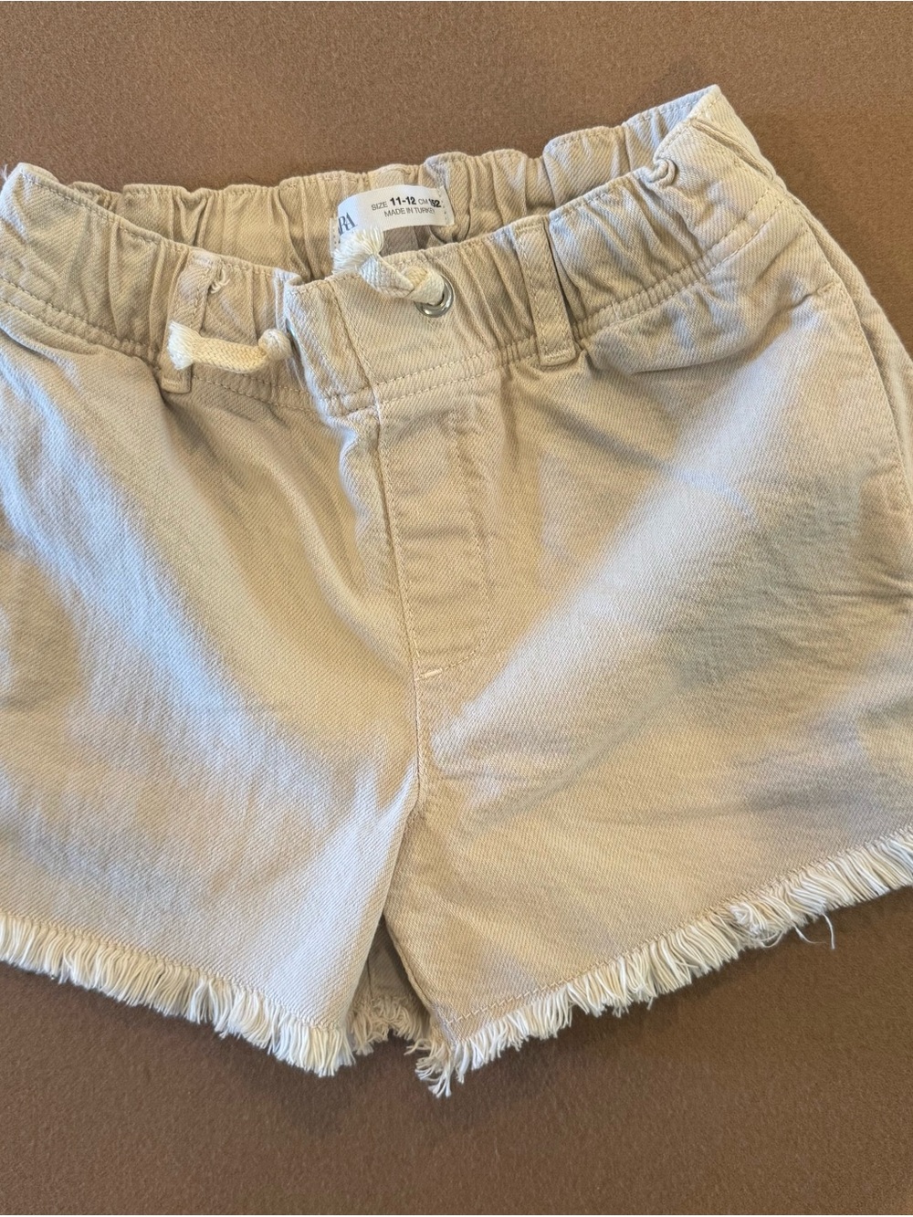 Zara Girls' Tan Frayed Hem Jean Shorts